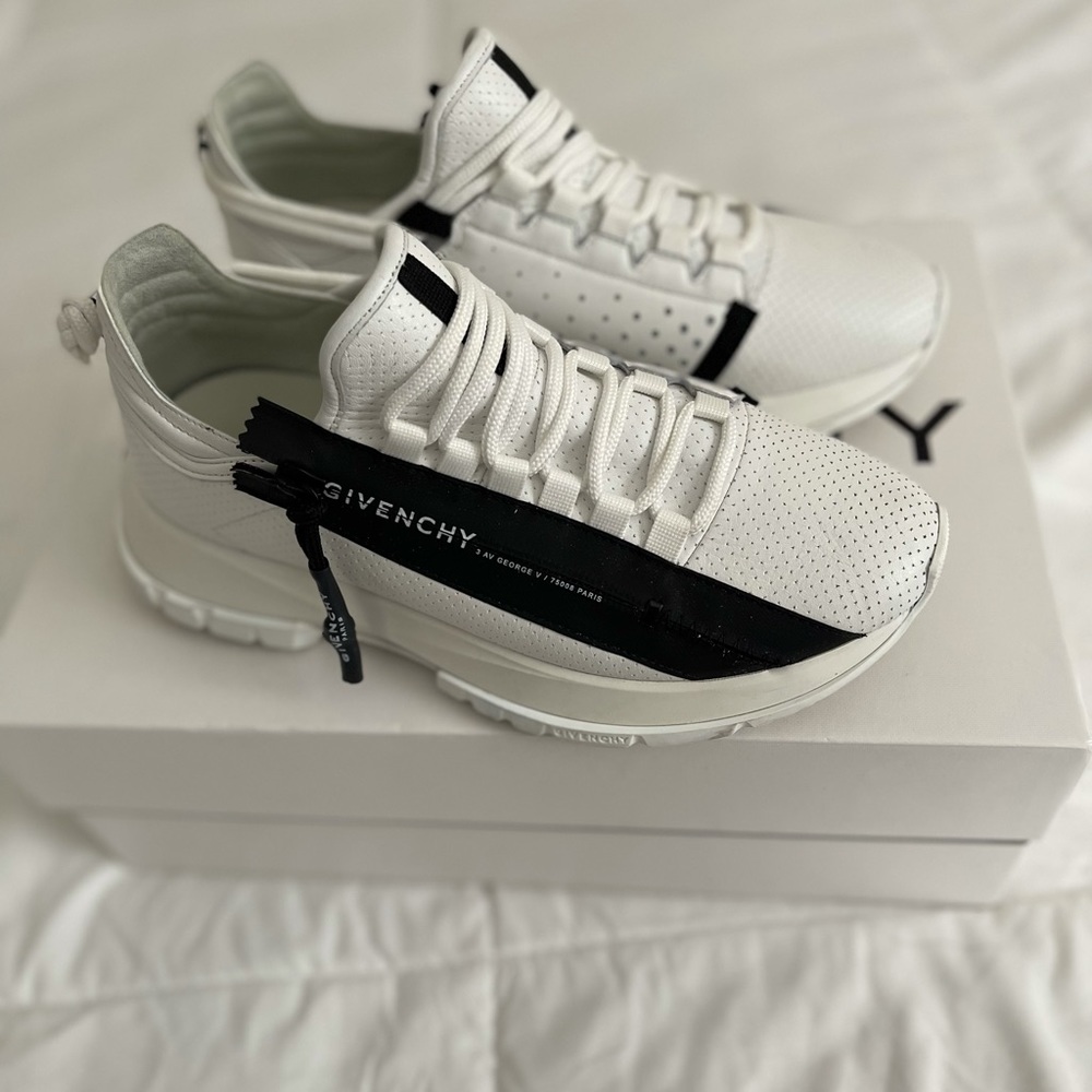 Givenchy gym shoes